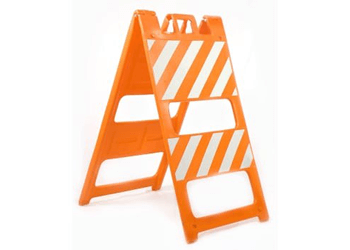 CAVALETE VAZADO COM PAREDE DUPLA