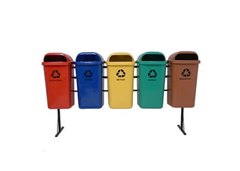 CONJUNTO COM 5 PAPELEIRAS DE 5 LITROS PARA RESIDUOS HOSPITALARES