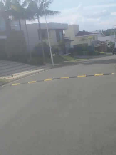 Controle de Tráfego por Sinalizacoes em Condominios