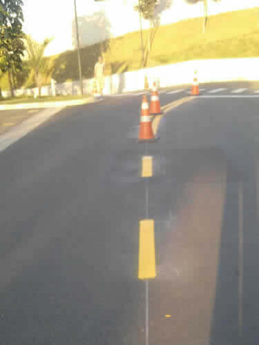 Cones e Sinalização de Transito