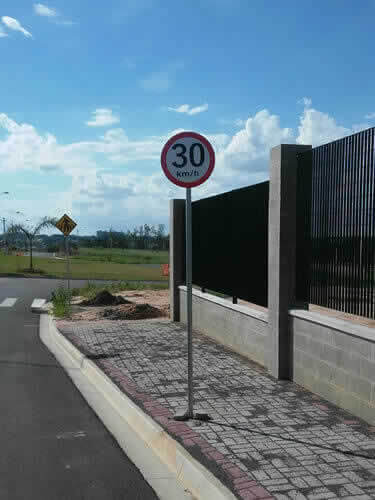 Placas Lombada e Sinalizadores de Led